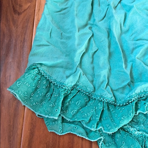 FASHION FUSE GREEN TOP - Picture 7 of 8